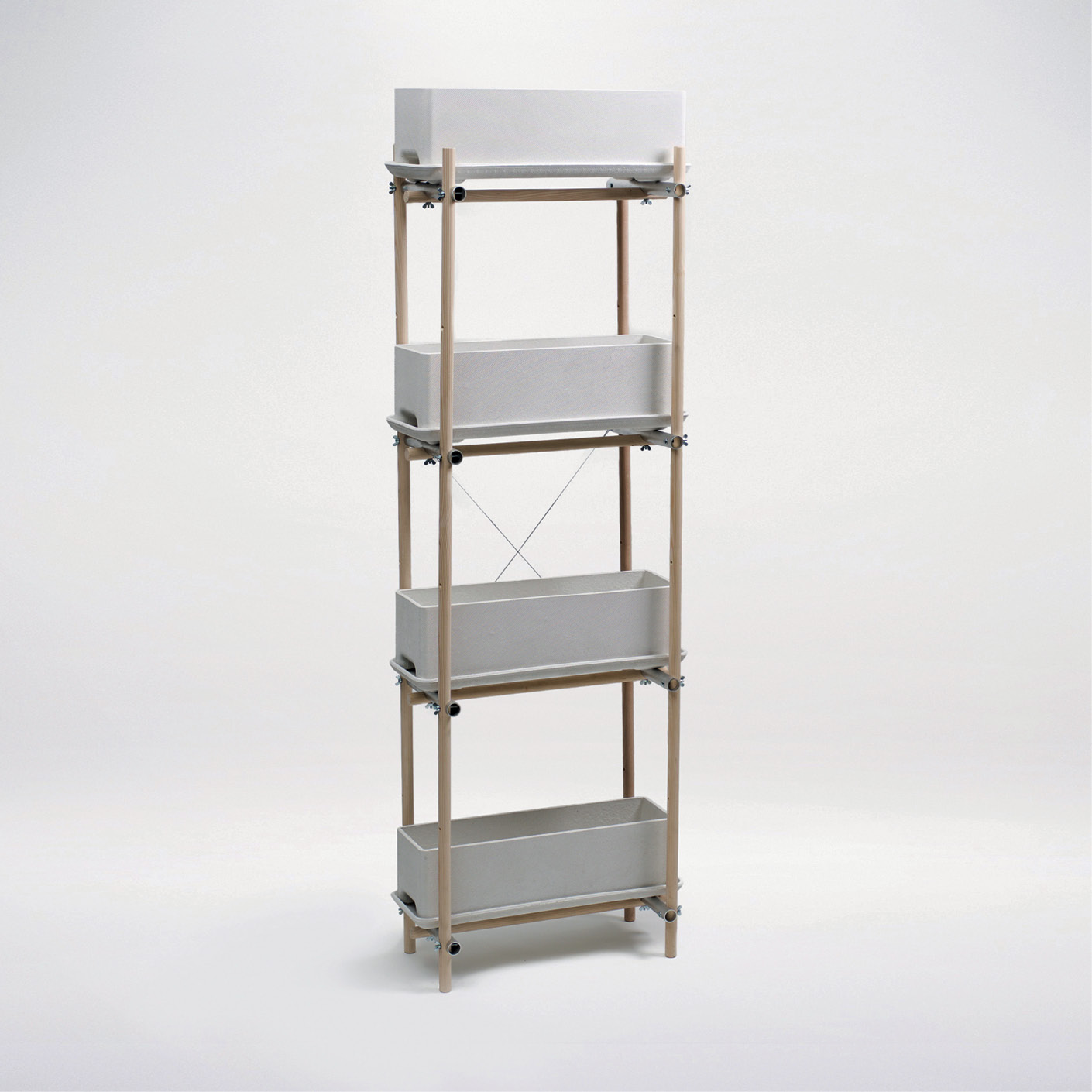Stelz vertikal urban gardening shelf system
